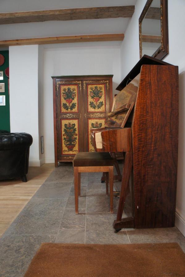 Apartment Wunderschöne In Mit Küche, Bad Und Piano