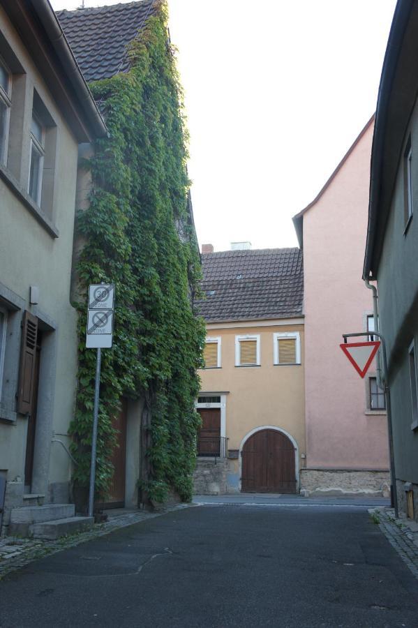Wunderschöne In Mit Küche, Bad Und Piano