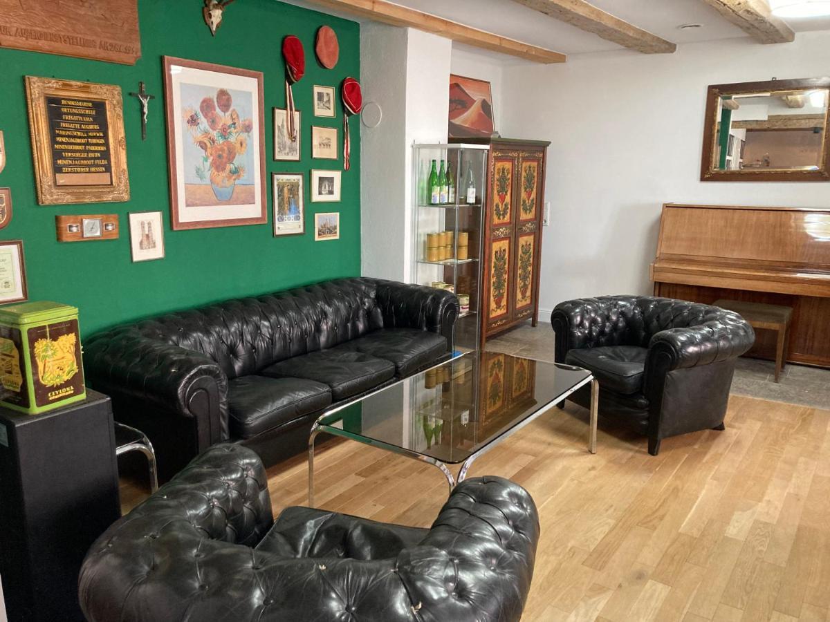 Wunderschöne In Mit Küche, Bad Und Piano Apartment Winterhausen