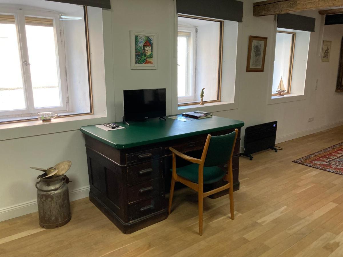 Apartment Wunderschoene In Mit Kueche, Bad Und Piano *
